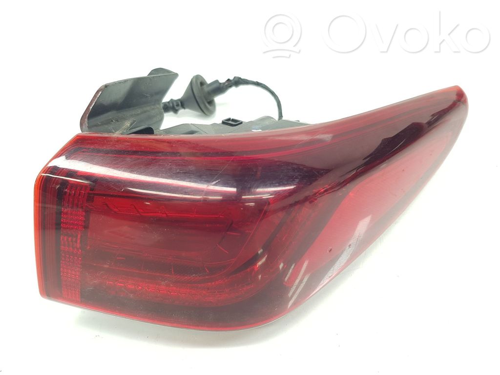 Hyundai Kona I Lampă spate în caroserie 