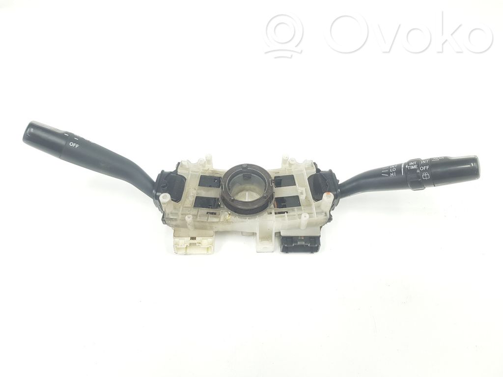 Toyota Land Cruiser (HDJ90) Boutons / interrupteurs volant