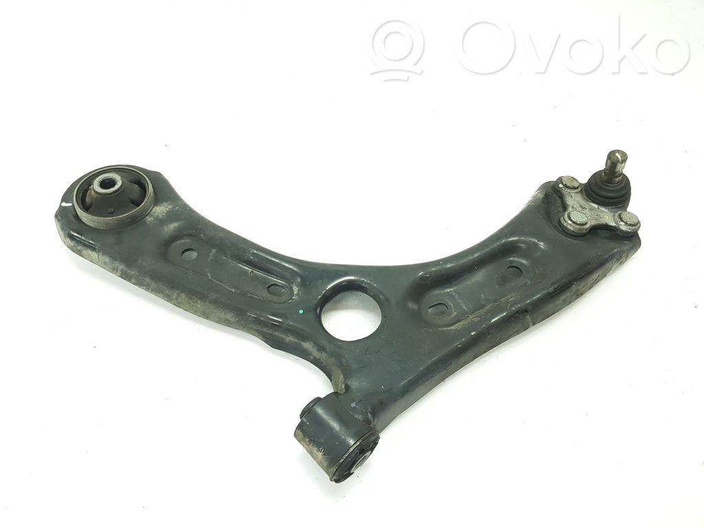KIA Optima Front lower control arm/wishbone 