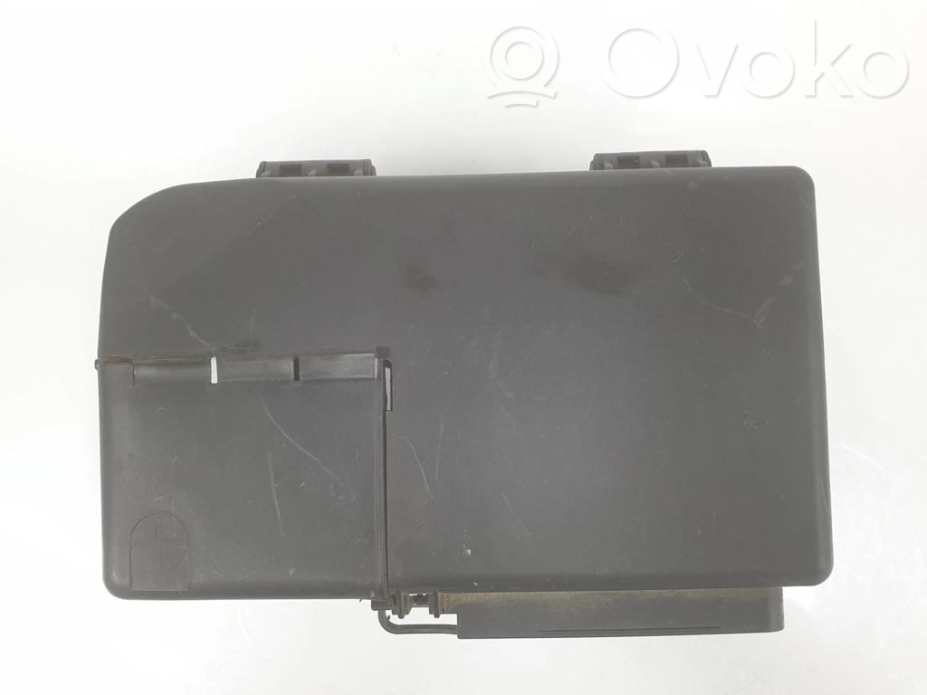 Opel Corsa D Fuse module 
