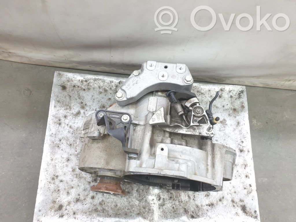 Audi Q3 8U Cutie viteze manuală cu 5 trepte 