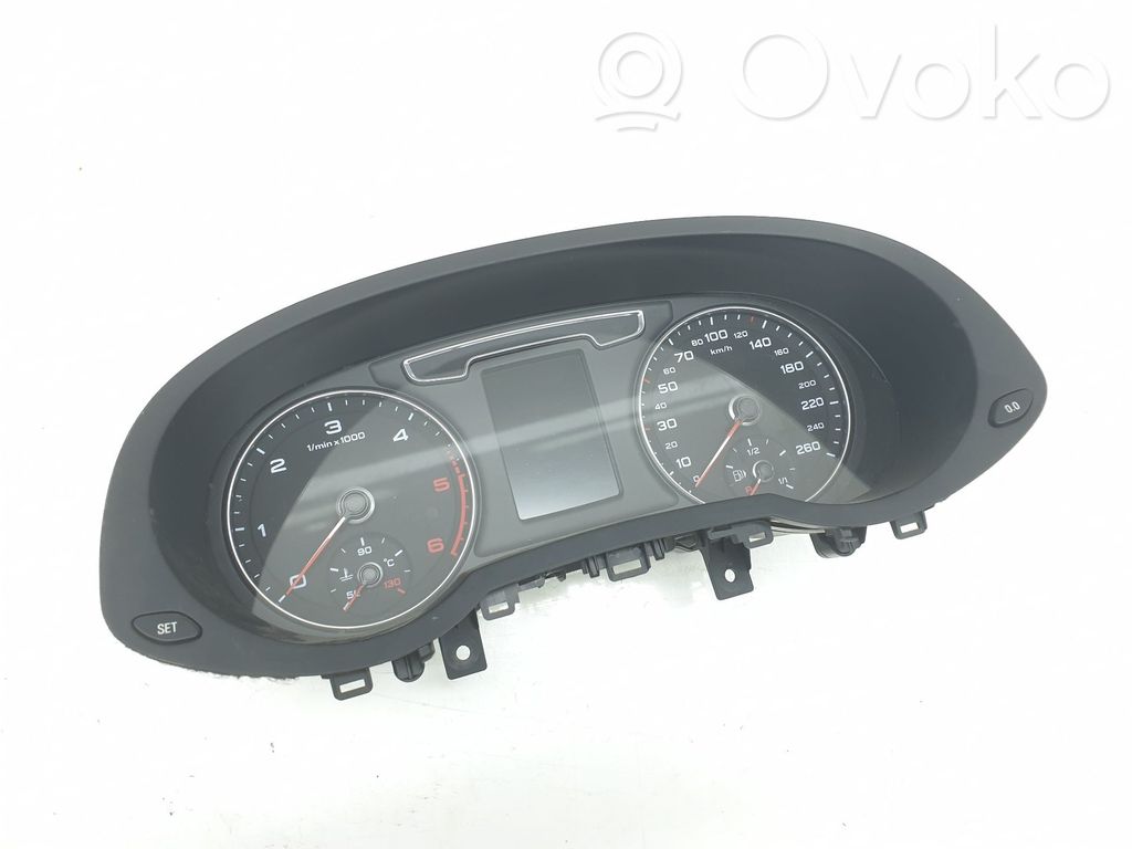 Audi Q3 8U Nopeusmittari (mittaristo)