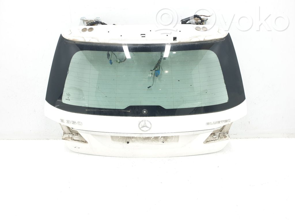 Mercedes-Benz E W212 Couvercle de coffre