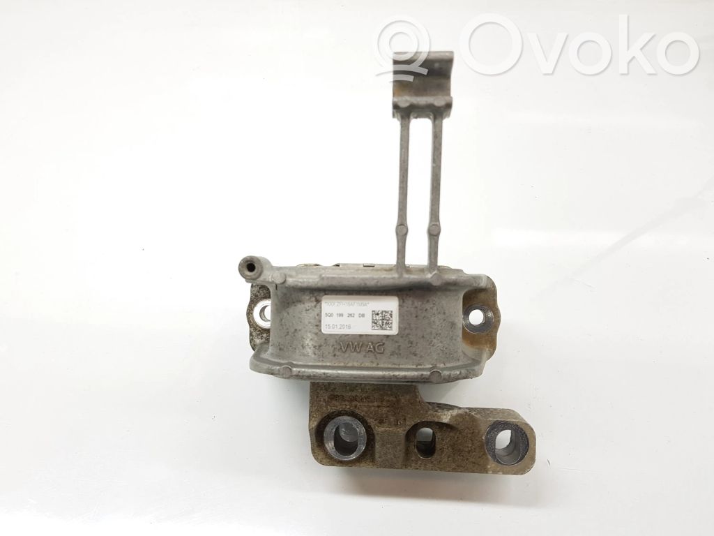 Volkswagen Touran III Supporto di montaggio del motore 