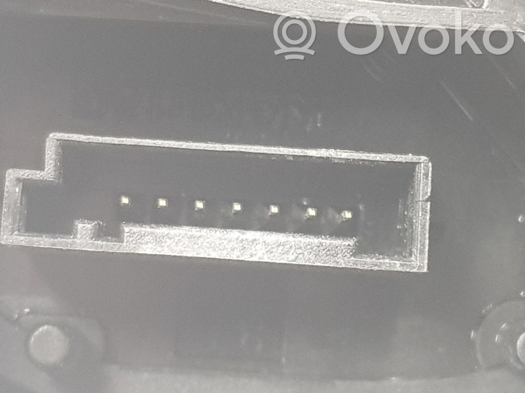 Cerradura de puerta delantera   7202143,51217202143