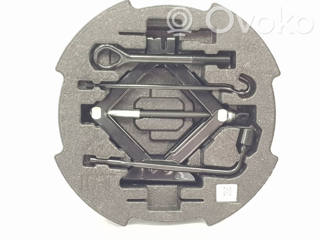 KIA Ceed Lift Jack 