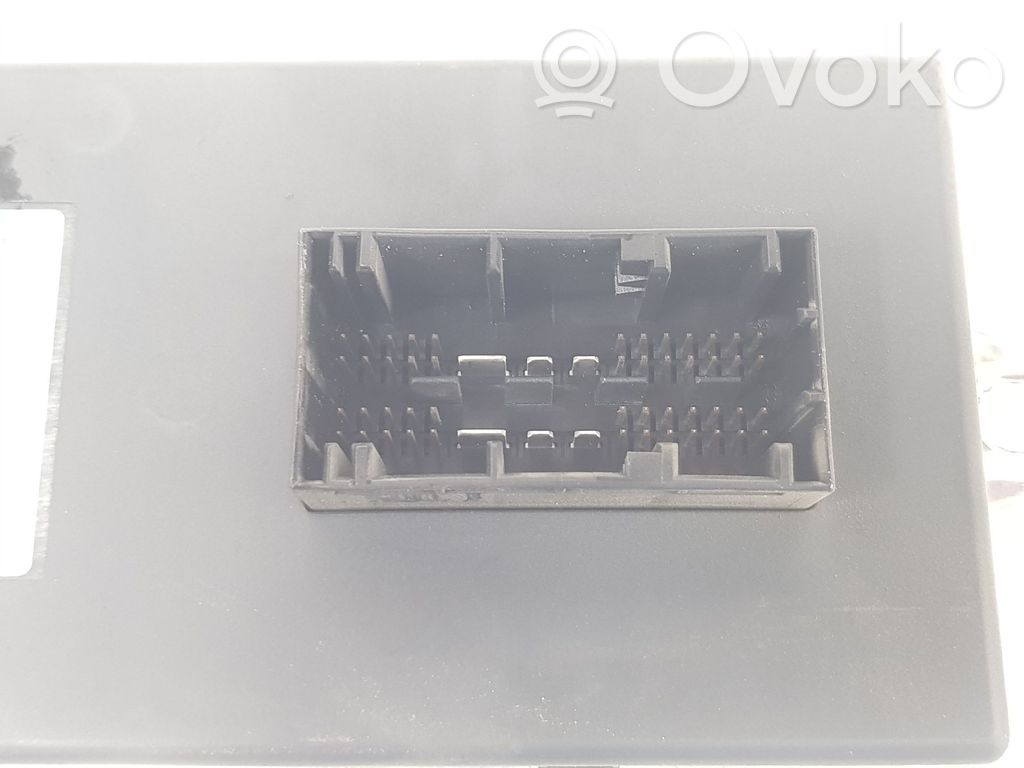 Otras unidades de control/módulos   37146786139,37146783986