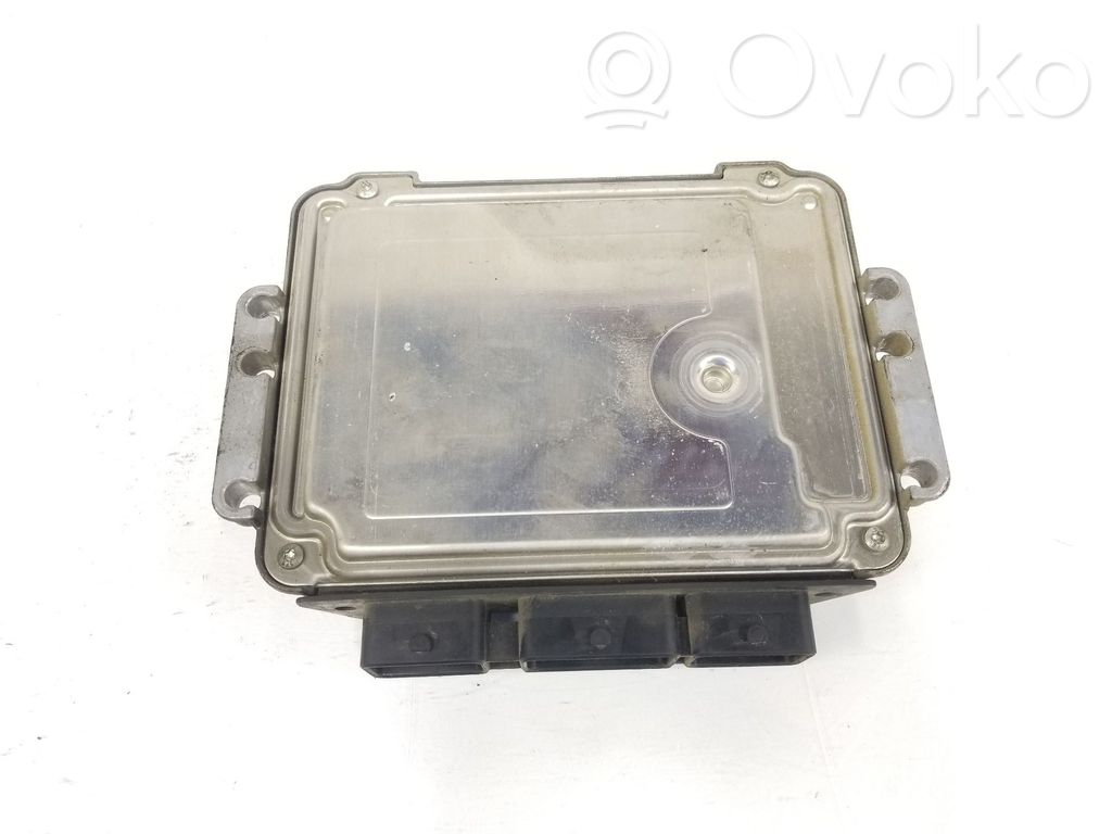 Centralina/modulo del motore   8200310863,0281011549