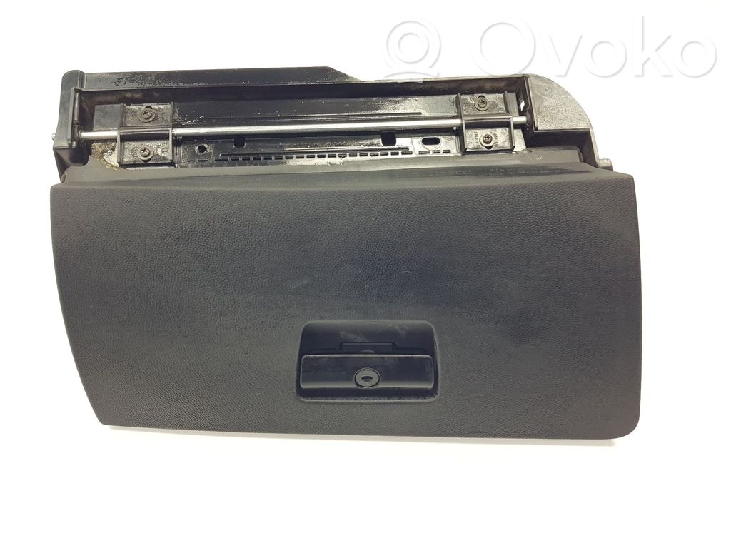 BMW 3 E90 E91 Glove box 