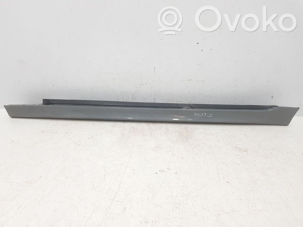 BMW 5 E60 E61 Slenksčio dalis 
