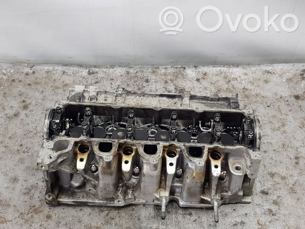 Nissan Qashqai Engine head 