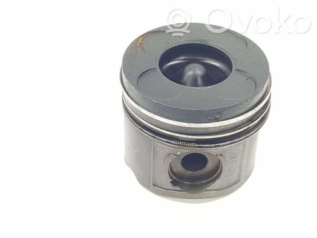 BMW 3 E46 Piston 
