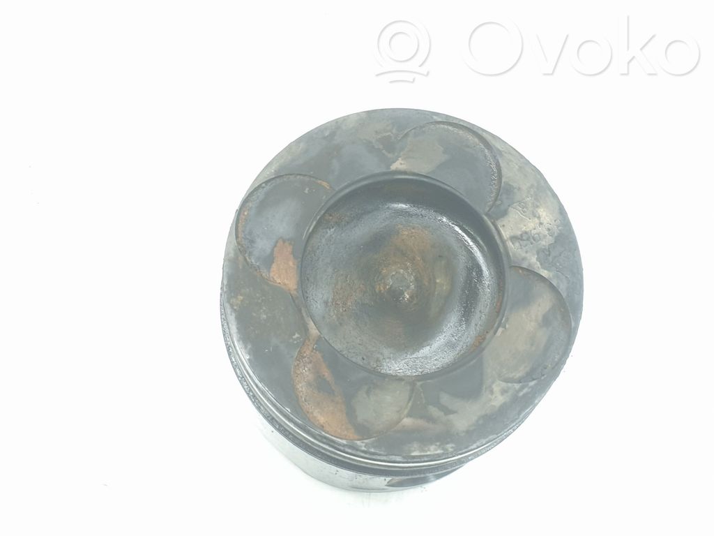 BMW 3 E46 Piston 