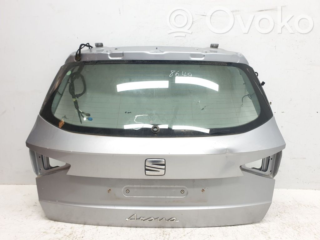 Seat Arona Tylna klapa bagażnika 