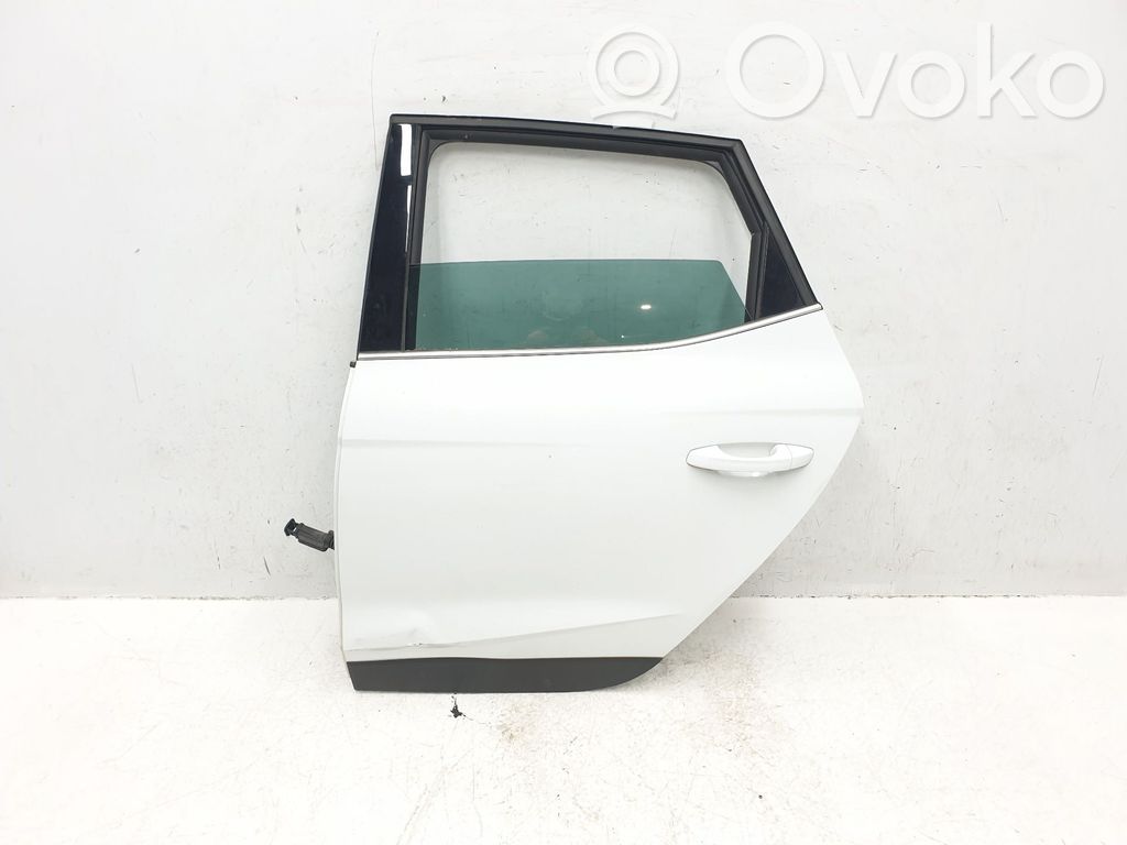 Seat Arona Puerta trasera 