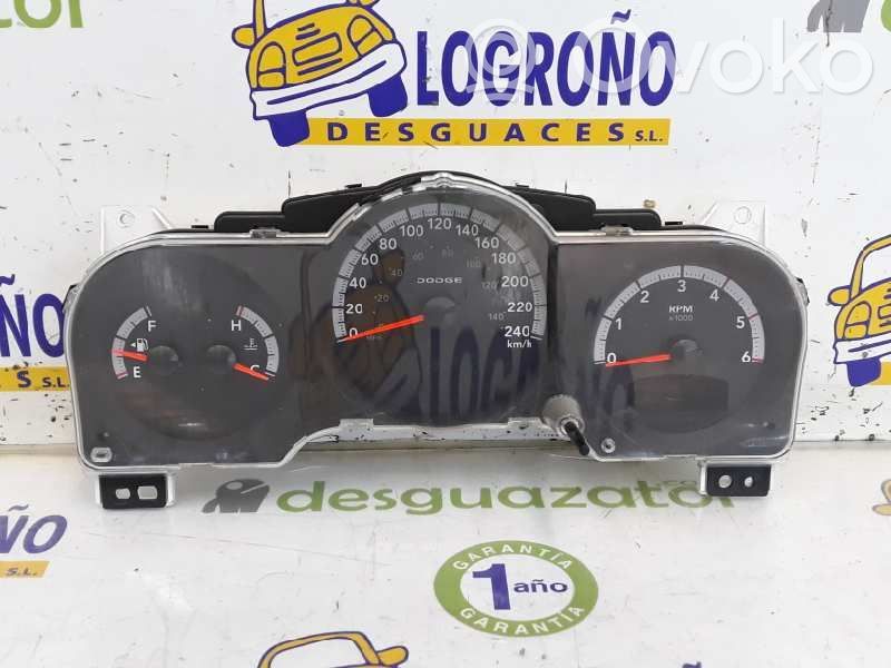 Dodge Nitro Spidometrs (instrumentu panelī) 