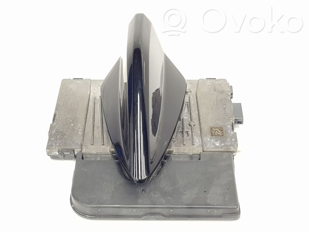 GPS-pystyantenni   9863647080,1697037180