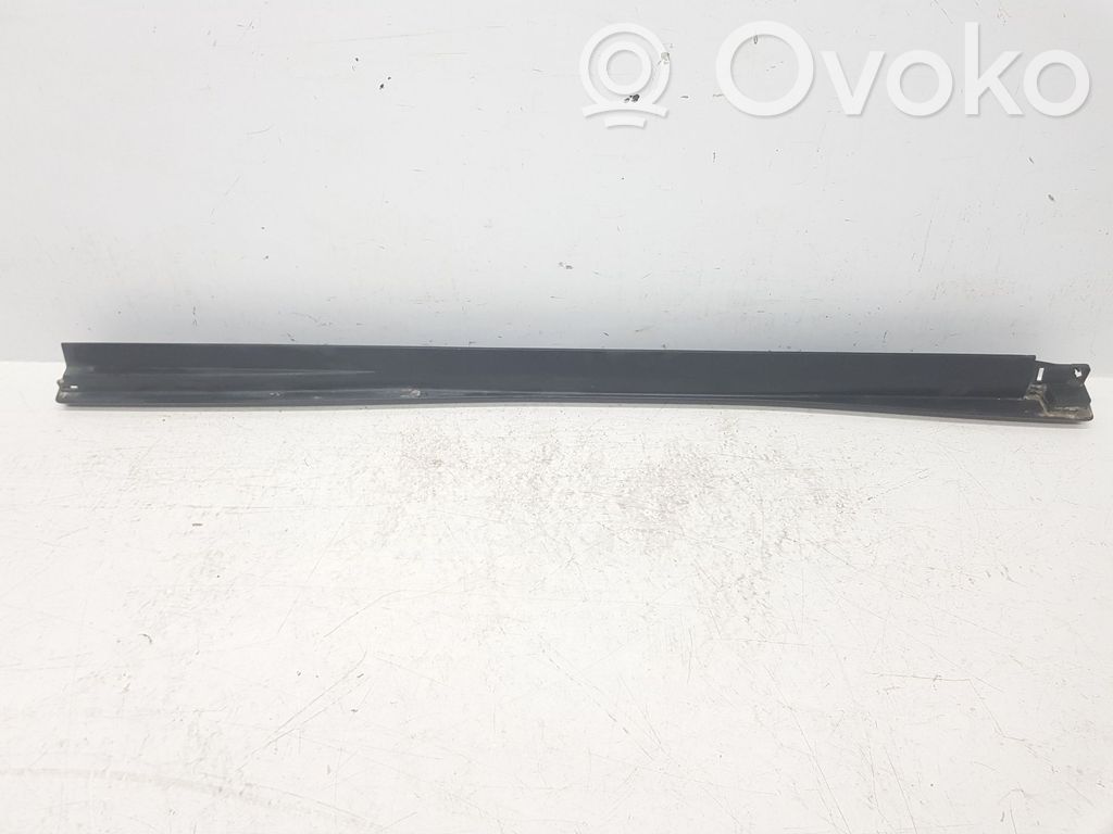 Próg   71800T0GA,71800T0GA