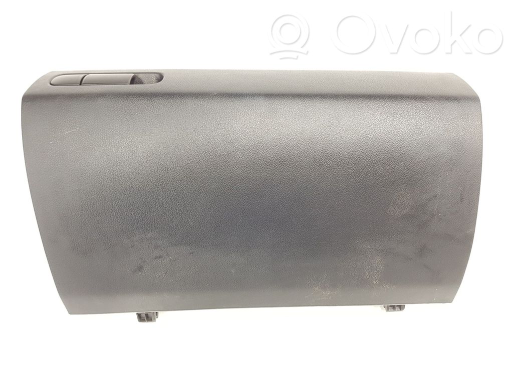Guantera   EG2164030,EH6664030B