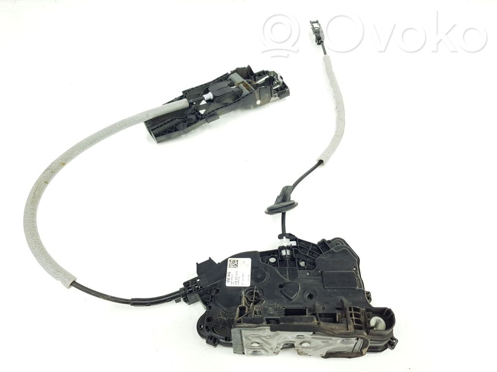 Volkswagen Polo VI Serrure de porte avant