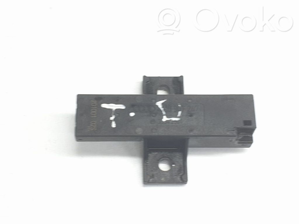 Autres unités de commande / modules   4M0907247,4M0907247