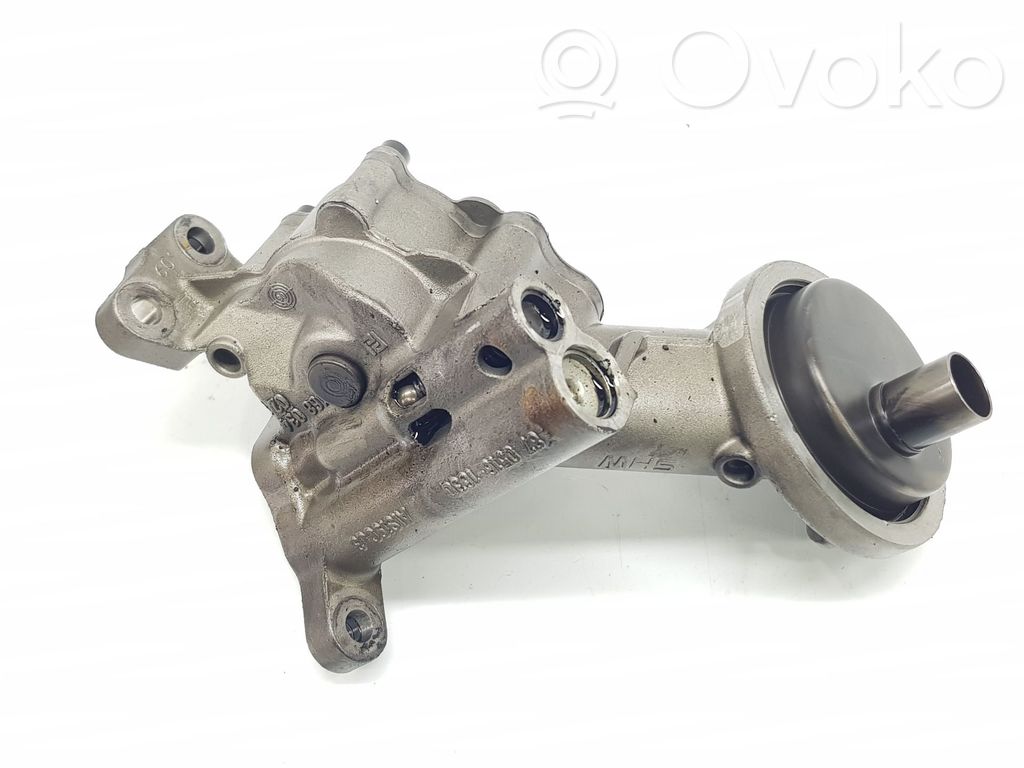 Audi A6 S6 C6 4F Oil pump 