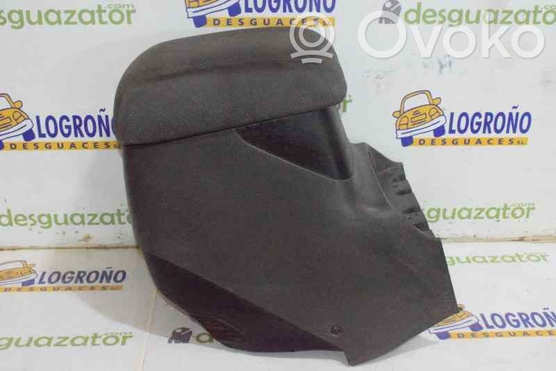 Mitsubishi Montero Reposabrazos 