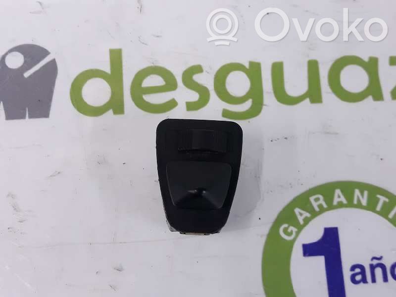Interruptor del espejo lateral   61318373691,8373691