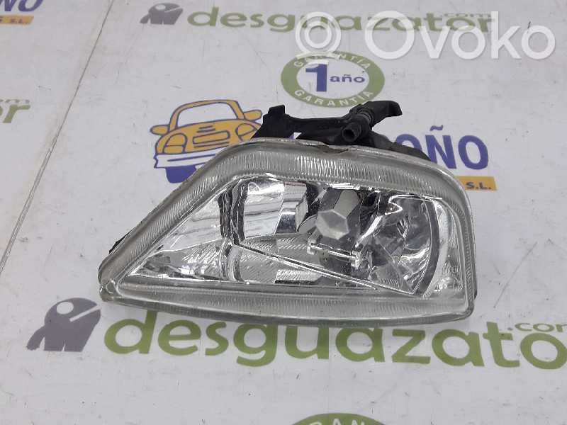 Ford Focus Miglas lukturis priekšā 
