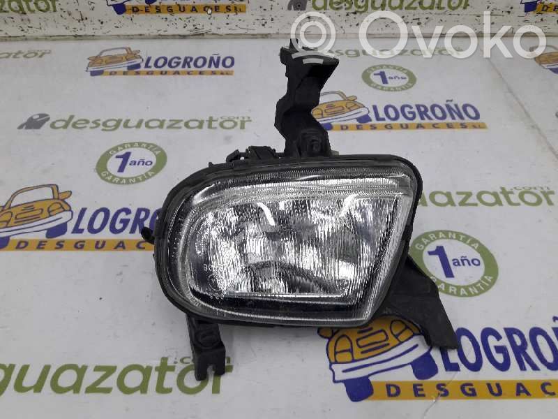 Peugeot 306 Miglas lukturis priekšā 