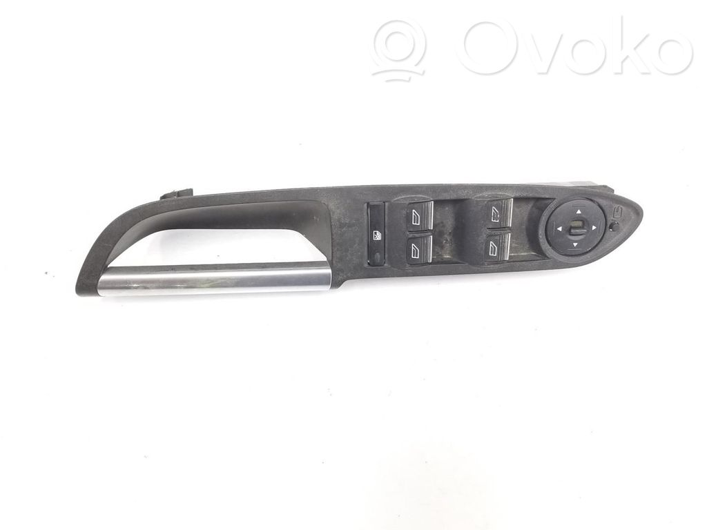 Electric window control switch   2033412,F1ET14A132CC,2222DL