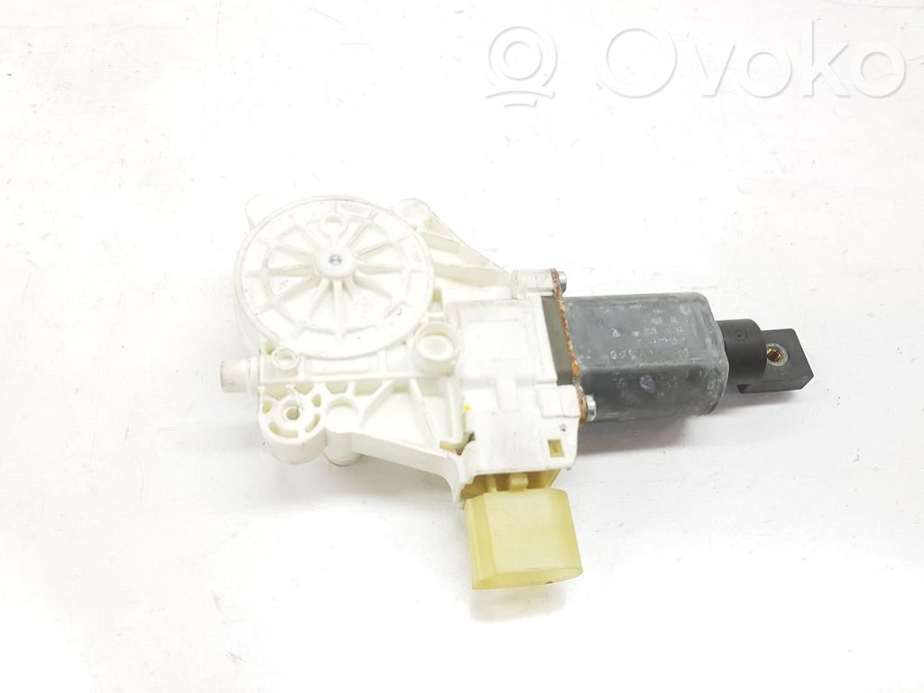 BMW 4 F32 F33 Motor macara geam ușă față 