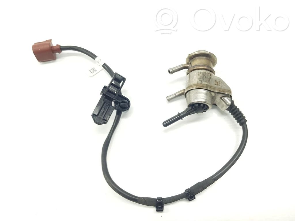 Inyector de combustible   05L131113Q,05L131113Q