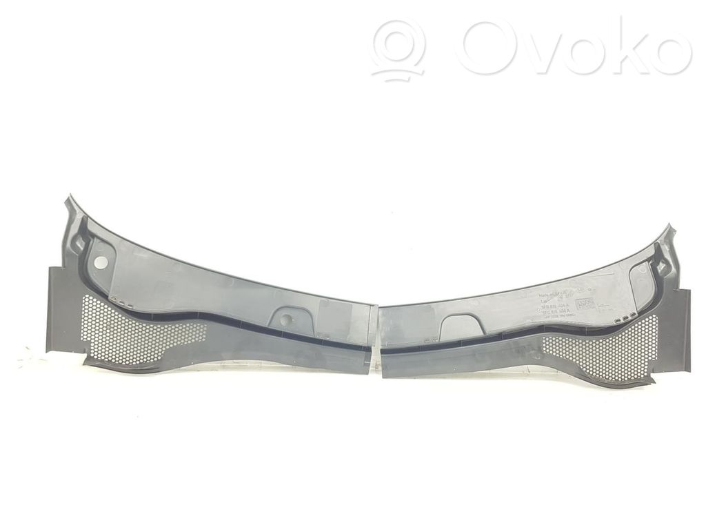 Cupra Leon Wiper trim 