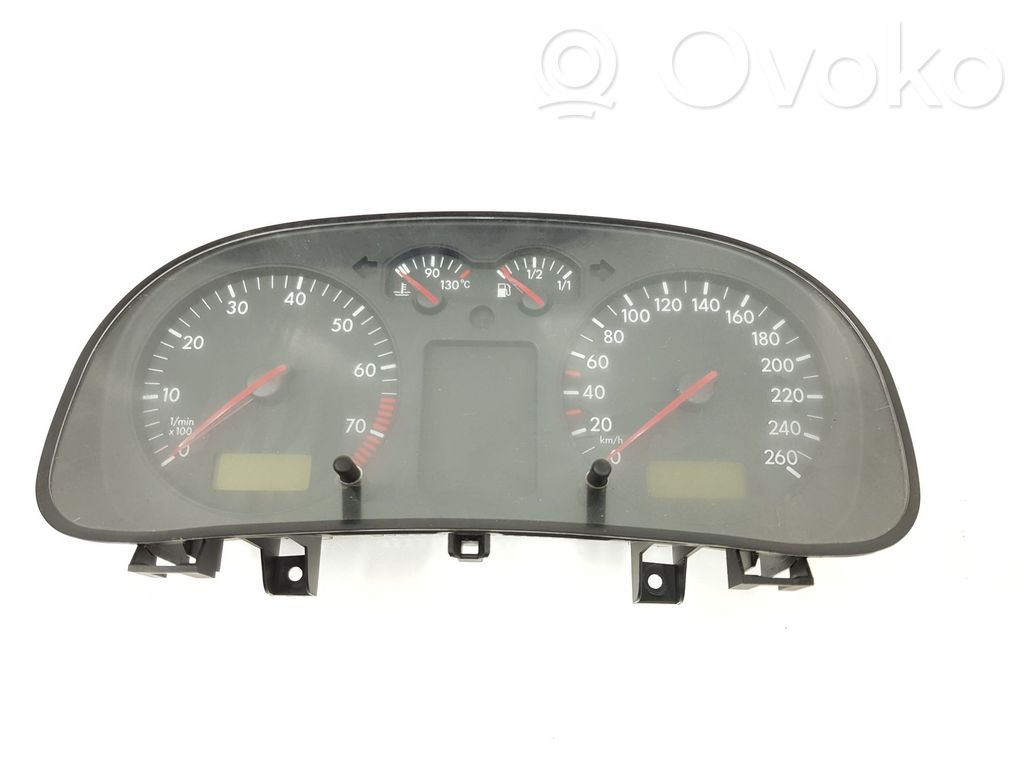 Volkswagen Golf IV Vitezometru (grup de instrumente)