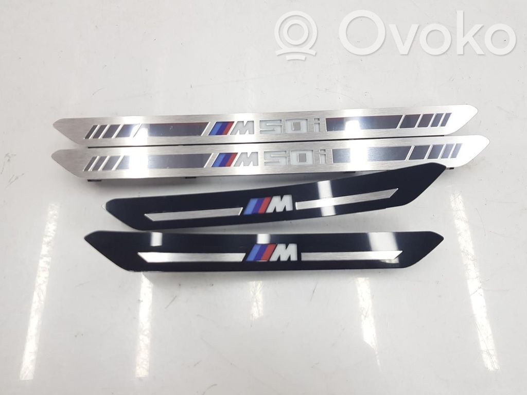 BMW X5 G05 Listwa wykończeniowa drzwi przesuwanych 