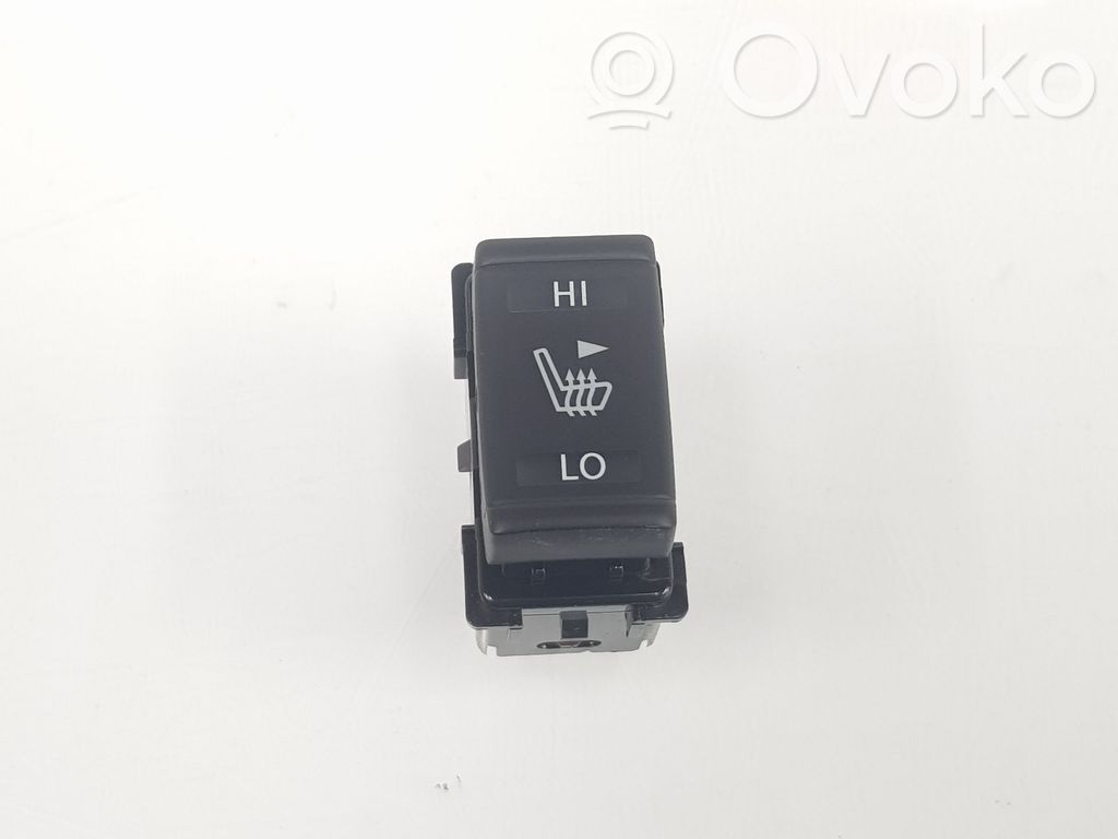 Nissan Navara Otros interruptores/perillas/selectores