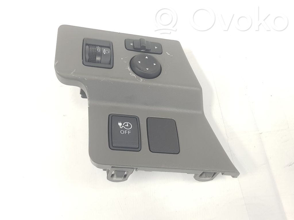 Nissan Navara Comutator oglinzi laterale 