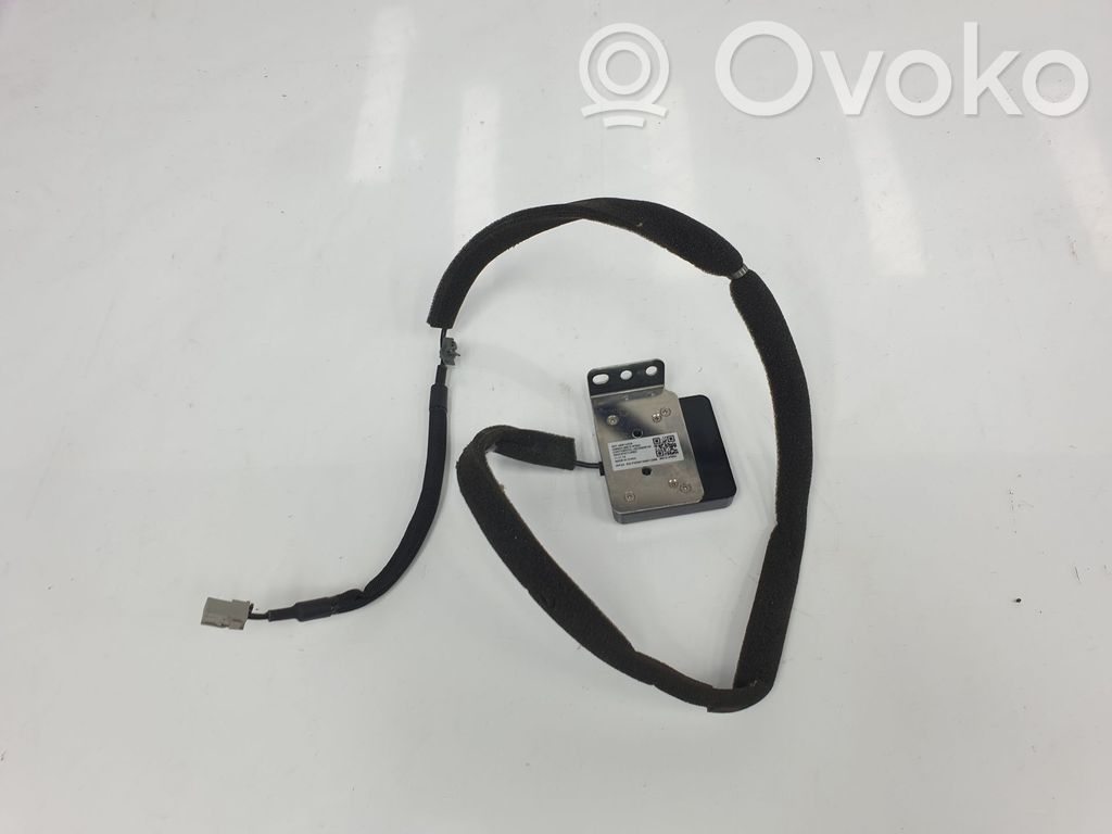 Nissan NV200 Antena aérea GPS 