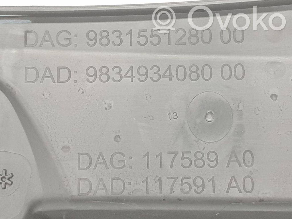 Opel Astra L Apărătoare ștergătoare 