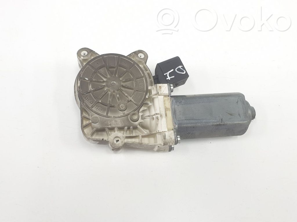 Mercedes-Benz Vito Viano W639 Moteur de lève-vitre de porte avant