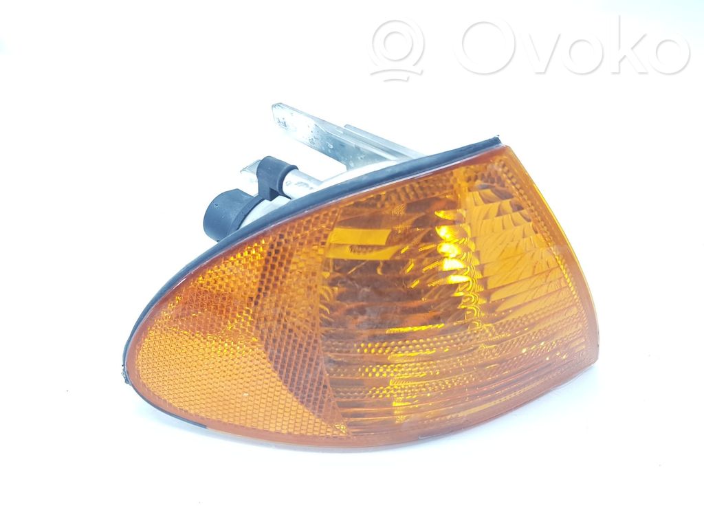 BMW 3 E46 Headlight/headlamp 