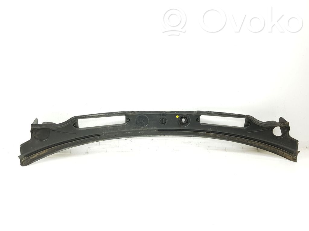 BMW X1 E84 Wiper trim 