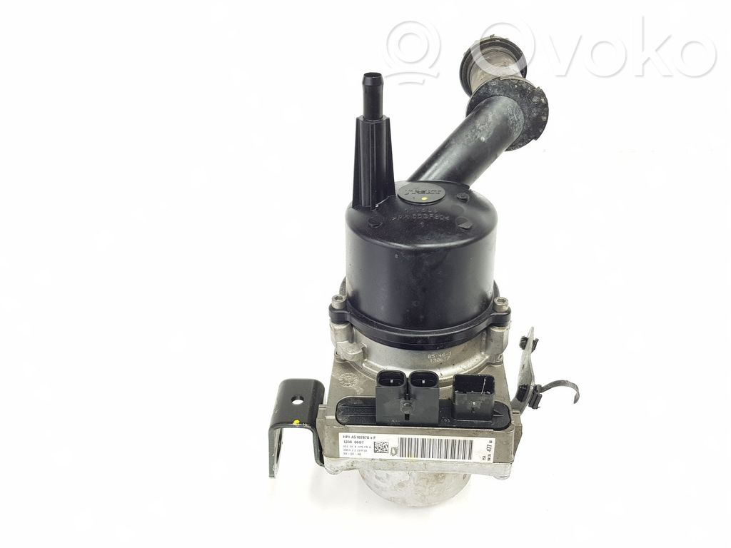Citroen C4 III e-C4 Ohjaustehostimen pumppu 