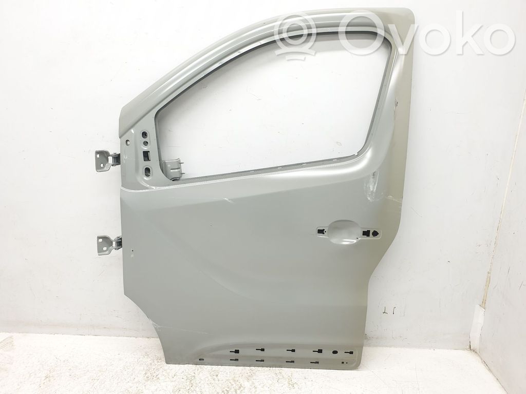 Puerta delantera   801010179R,801010179R