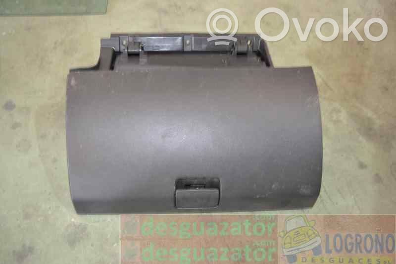 Opel Antara Handschuhfach 