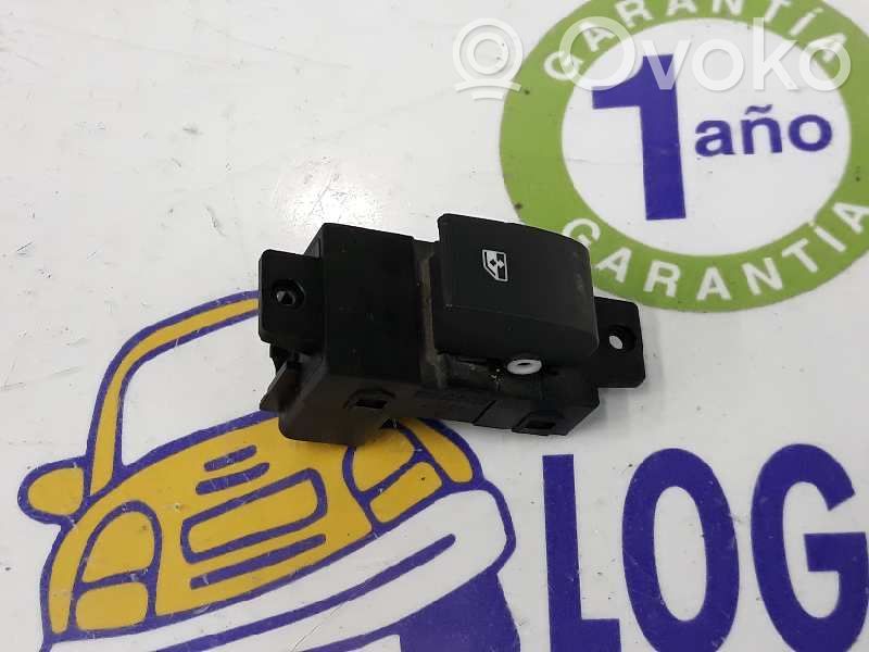 Opel Antara Interruptor del elevalunas eléctrico 