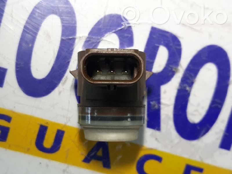 Mercedes-Benz C W205 Suport senzor parcare spate (PDC) 