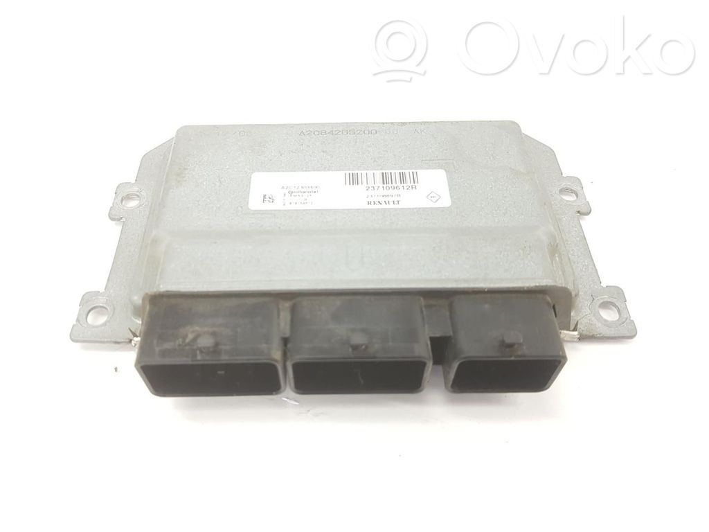 Engine control unit/module   237109612R,237109612R