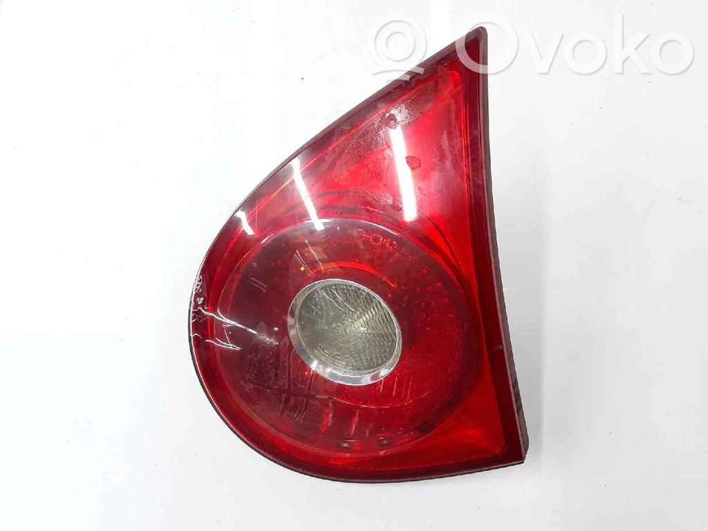Volkswagen Golf V Luci posteriori del portellone del bagagliaio